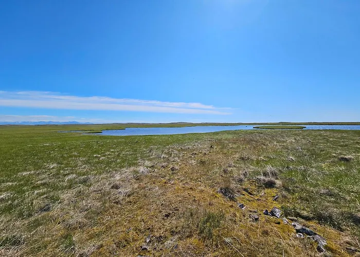 Hitarneskot Holiday Home