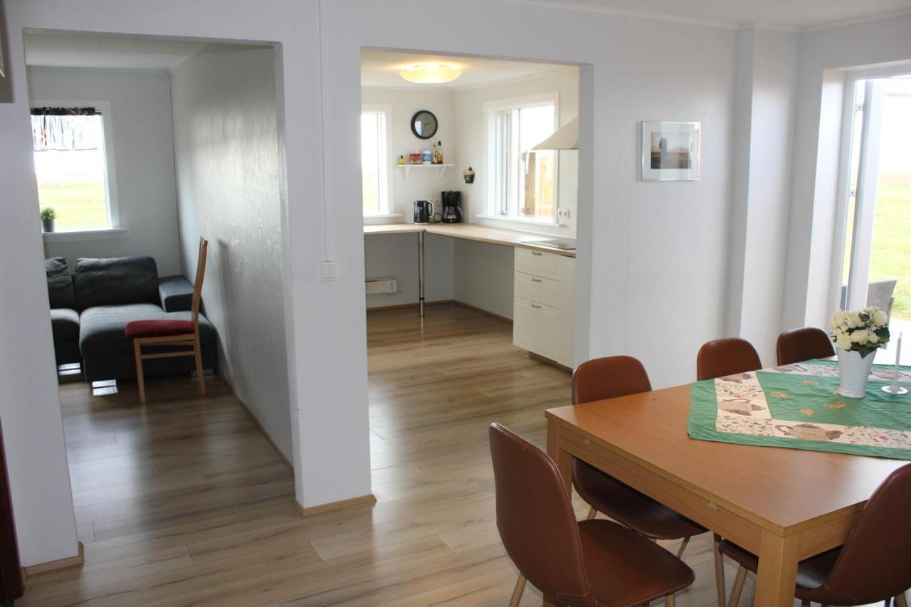 Hitarneskot Holiday Home Holiday home *